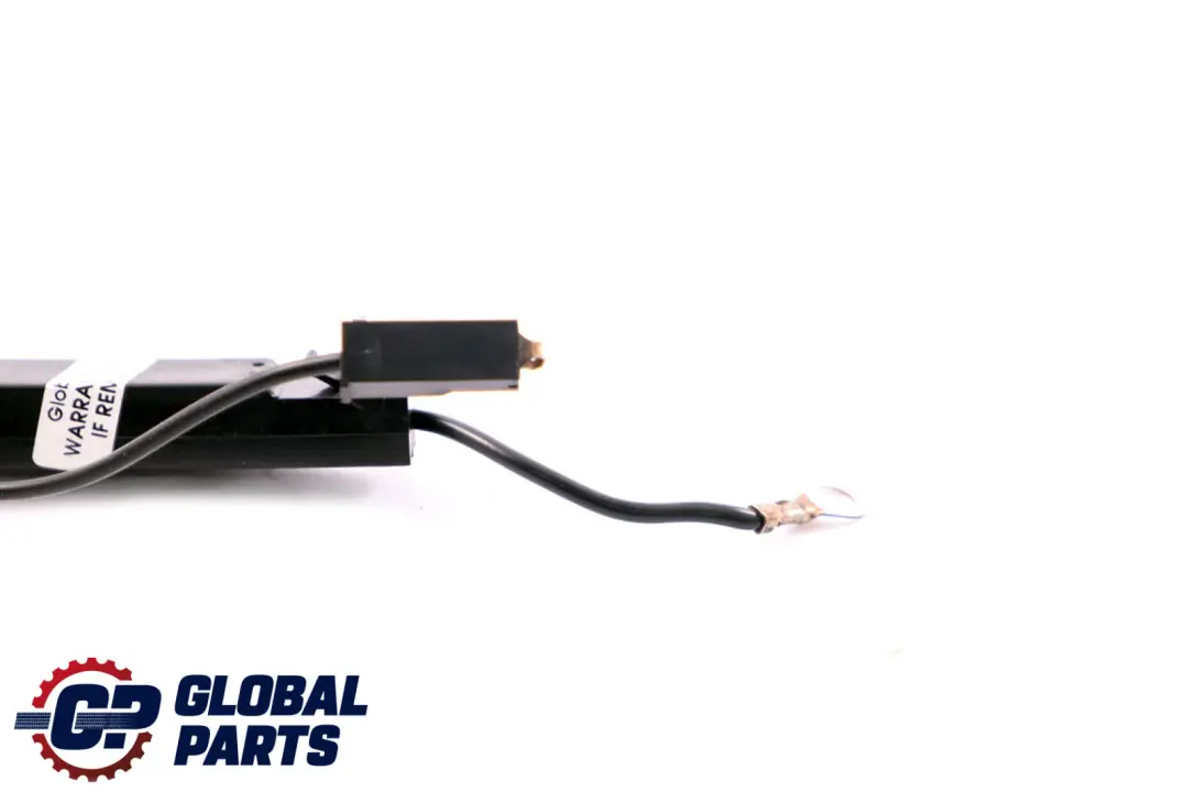 Mercedes-Benz Clase CLC CL203 Amplificador De antena trasera derecha para con número de pieza A2038270642 Mercedes-Benz Clase CLC CL203 Amplificador De antena trasera derecha - SKU A2038270642 - Número de pieza A2038270642