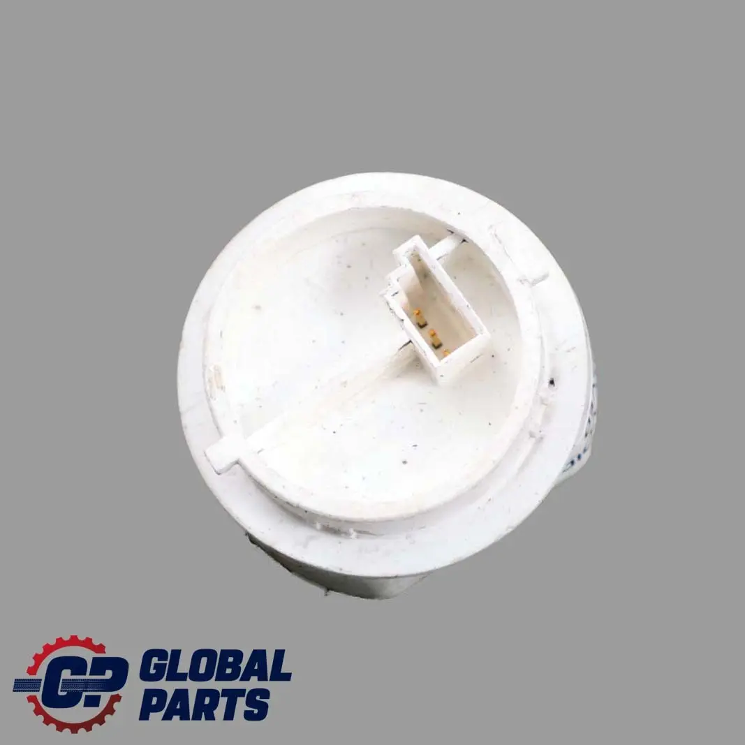 Classe C W203 Sensore Temperatura Soffiante Riscaldatore per Mercedes con numero di parte A2038300072 Mercedes Classe C W203 Sensore Temperatura Soffiante Riscaldatore - SKU A2038300072 - Numero di parte A2038300072