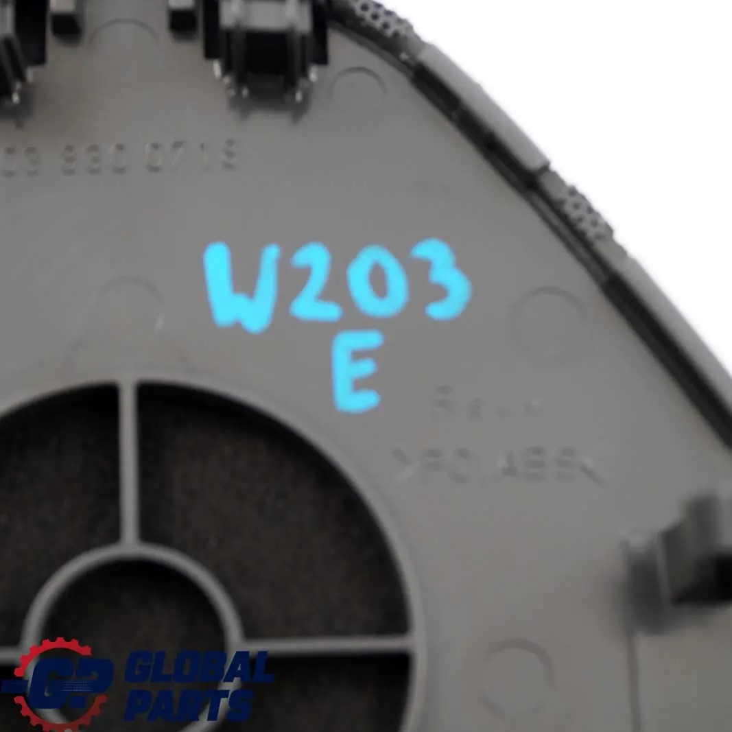 Mercedes-Benz W203 Tableau de Bord Buse D'Air Capot pour à propos du numéro de pièce A2038300718 Mercedes-Benz W203 Tableau de Bord Buse D'Air Capot - SKU A2038300718 - Numéro de pièce A2038300718