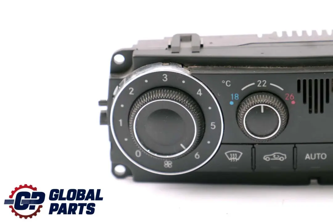 Mercedes-Benz W203 C209 Klimabedienteil Steuerung Heizung Lüftung - SKU A2038303185 - Teilenummer A2038303085