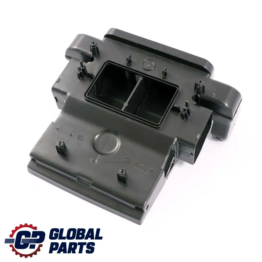 Cruscotto Centro Prese Alloggiamento Distributore per Mercedes W203 con numero di parte A2038303603 Mercedes W203 Cruscotto Centro Prese Alloggiamento Distributore - SKU A2038303603 - Numero di parte A2038303603