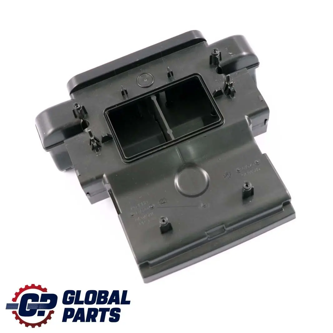 Mercedes W203 Cruscotto Centro Prese Alloggiamento Distributore - SKU A2038303603 - Numero di parte A2038303603