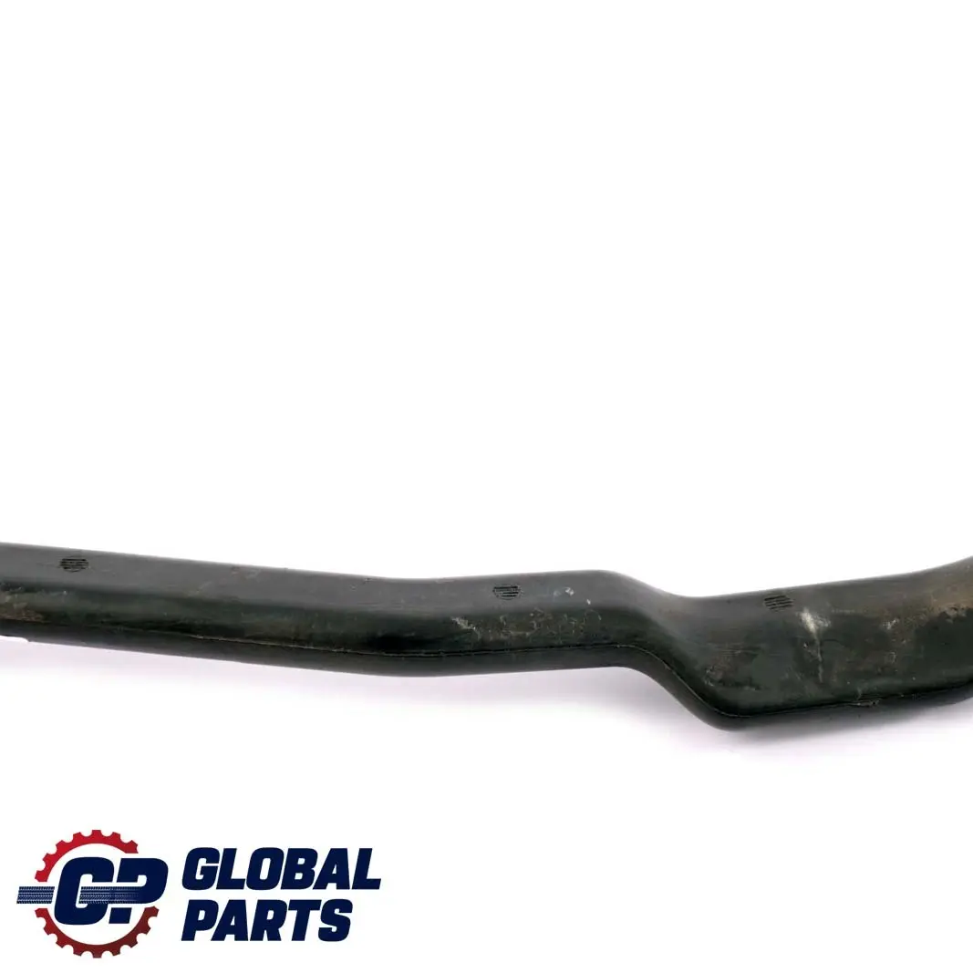 Mercedes W203 Tubo aspirazione dell'aria Raccordo centrale sinistro - SKU A2038320525 - Numero di parte A2038320525