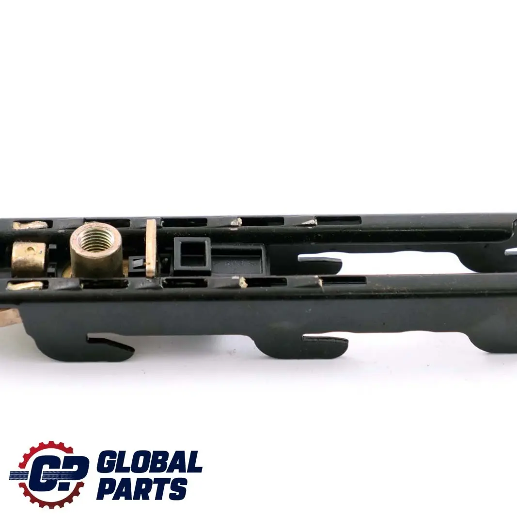 Ajustador altura cinturón asiento delantero izquierdo derecho para Mercedes CLC CL203 con número de pieza A2038600388 Mercedes CLC CL203 Ajustador altura cinturón asiento delantero izquierdo derecho - SKU A2038600388 - Número de pieza A2038600388
