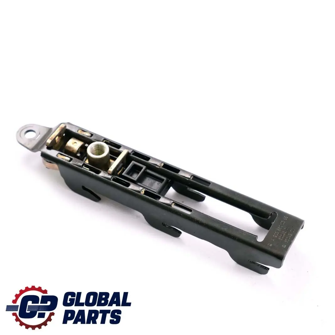 Ajustador altura cinturón asiento delantero izquierdo derecho para Mercedes CLC CL203 con número de pieza A2038600388 Mercedes CLC CL203 Ajustador altura cinturón asiento delantero izquierdo derecho - SKU A2038600388 - Número de pieza A2038600388