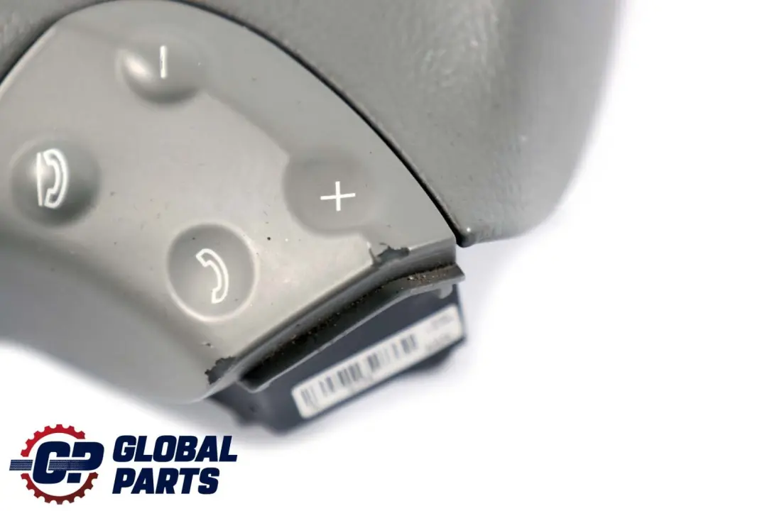 Poduszka Airbag Szara do Mercedes C W203 o numerze A2038600502 Mercedes C W203 Poduszka Airbag Szara - SKU A2038600502 - Numer Części A2038600502