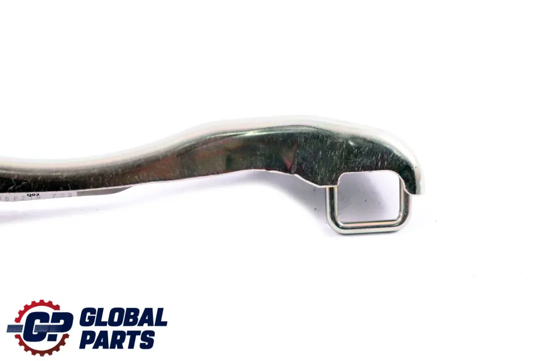 Supporto staffa Isofix sedile posteriore destro per Mercedes C209 con numero di parte A2038600887 Mercedes C209 Supporto staffa Isofix sedile posteriore destro - SKU A2038600887 - Numero di parte A2038600887