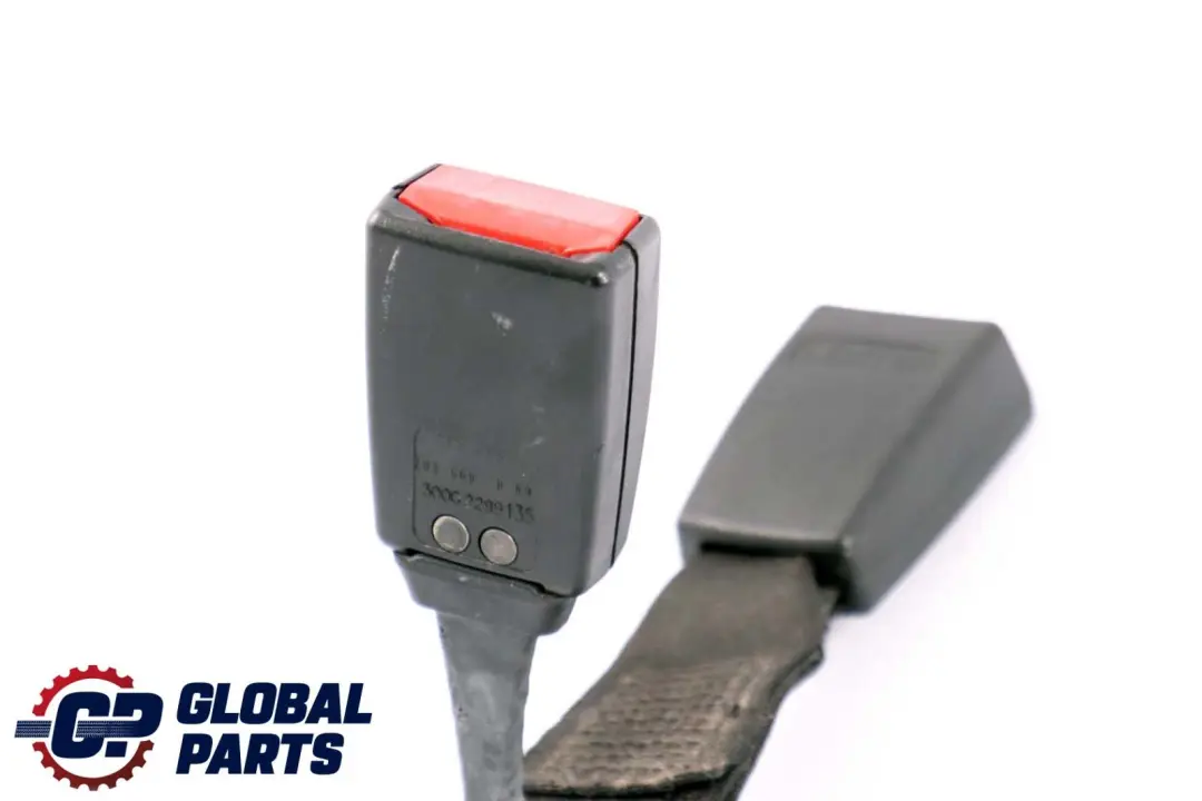 Tendeur de boucle de sécurité du siège central arrière droit pour Mercedes W203 à propos du numéro de pièce A2038602069 Mercedes W203 Tendeur de boucle de sécurité du siège central arrière droit - SKU A2038602069 - Numéro de pièce A2038602069