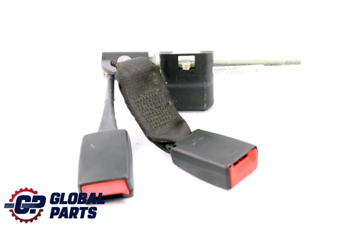 Mercedes W203 Tendeur de boucle de sécurité du siège central arrière droit - SKU A2038602069 - Numéro de pièce A2038602069