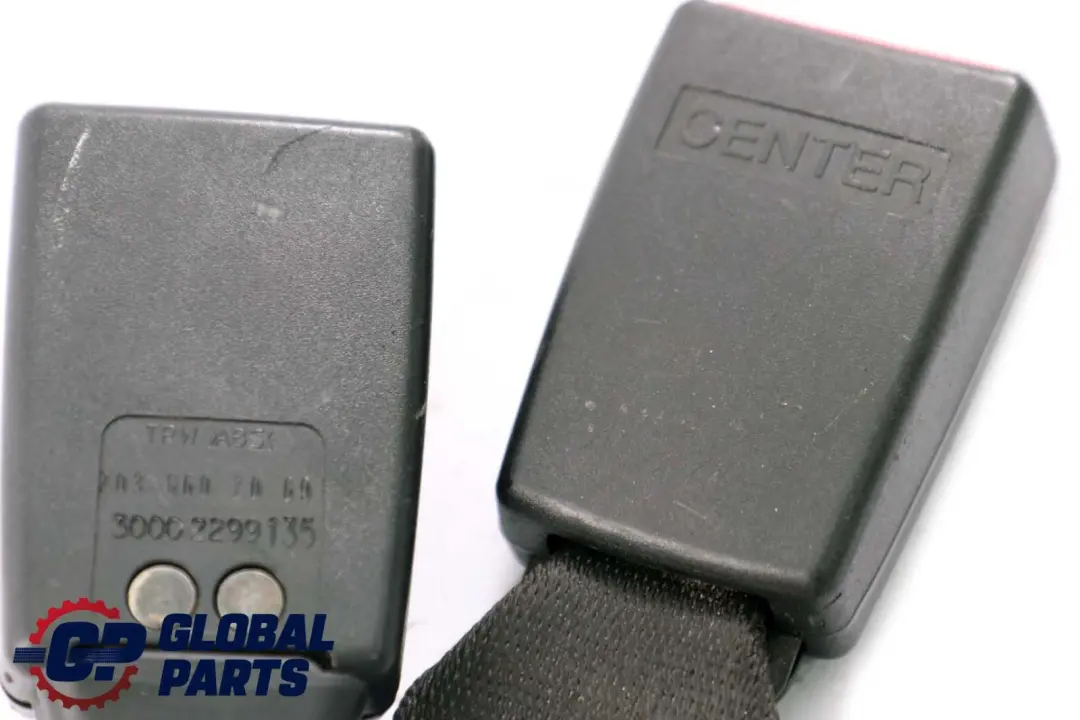 Mercedes W203 Tendeur de boucle de sécurité du siège central arrière droit - SKU A2038602069 - Numéro de pièce A2038602069