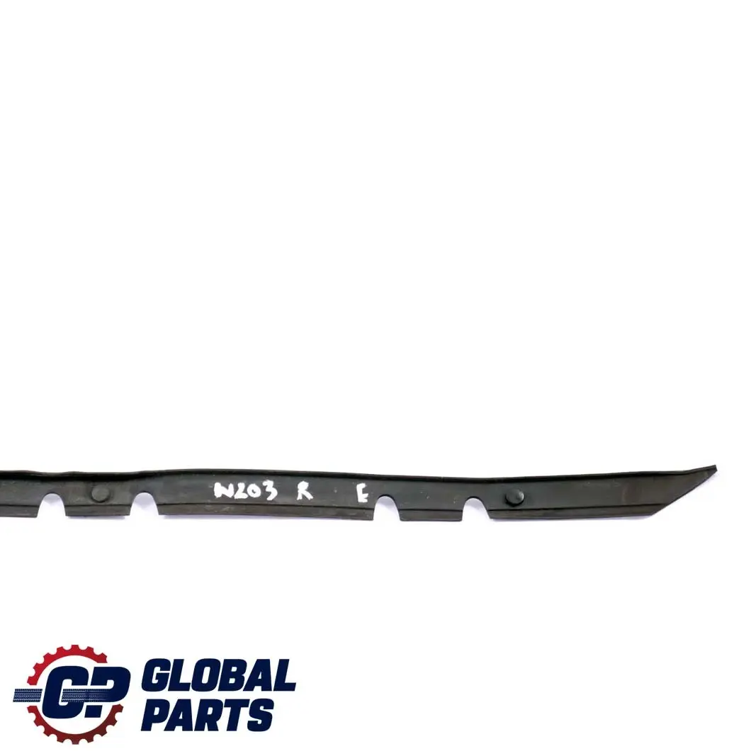 Mercedes-Benz C-Class W203 Front Right O/S Wing Panel Fender Rubber Seal Gasket to with Part number A2038800097 Mercedes-Benz C-Class W203 Front Right O/S Wing Panel Fender Rubber Seal Gasket - SKU A2038800097 - Part number A2038800097