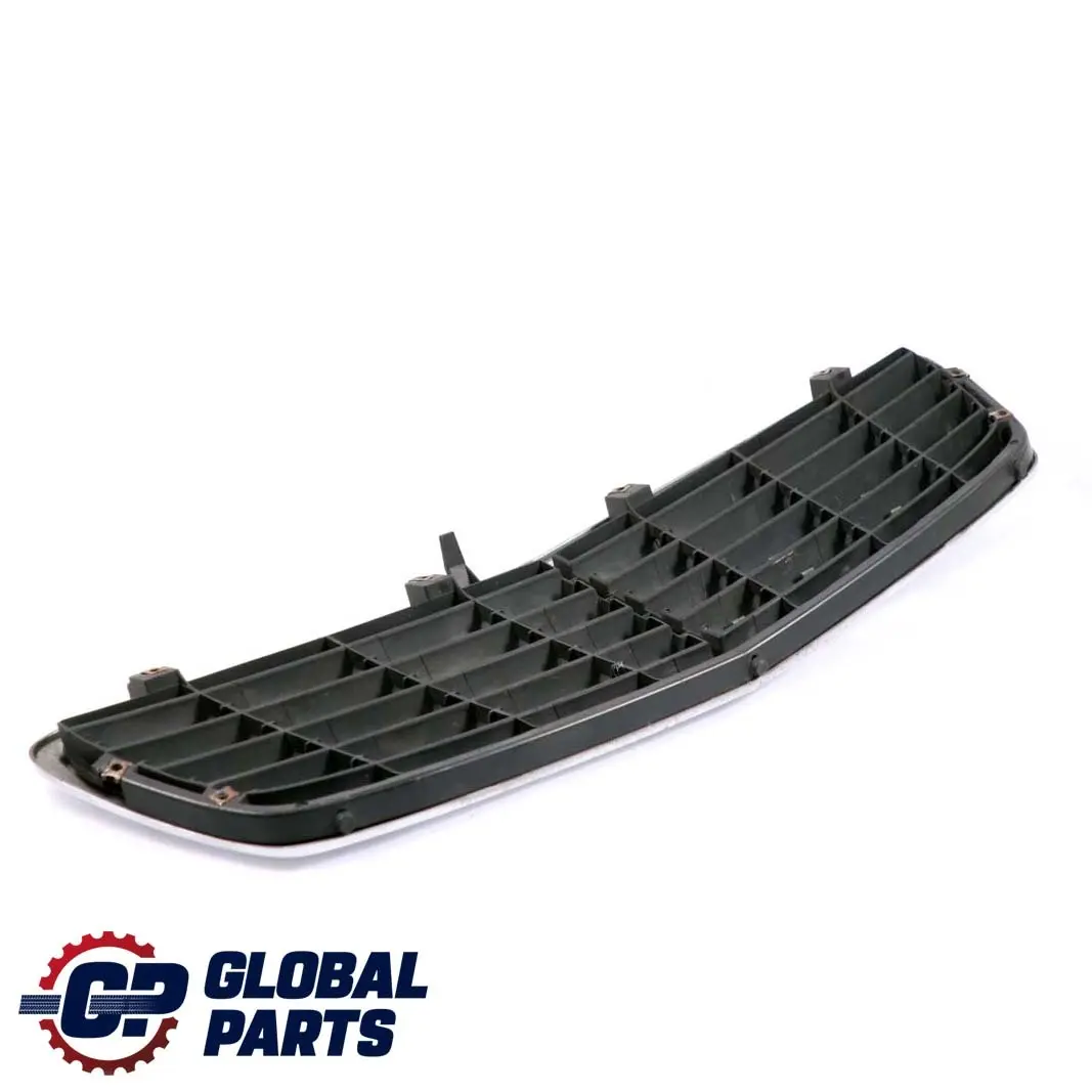Mercedes W203 Tapa Delantera Capó Parrilla Rejilla Cromo - SKU A2038800223 - Número de pieza A2038800223