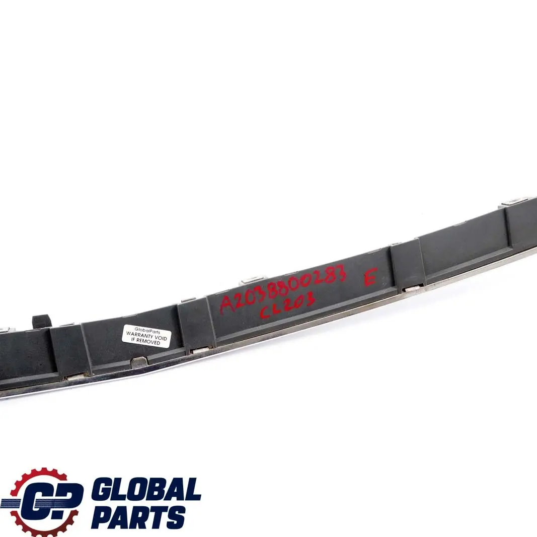  Mercedes-Benz CLC W203 CL203 SportCoupe Radiateur avant Capot Grille Chrome - SKU A2038800283 - Numéro de pièce A2038800283