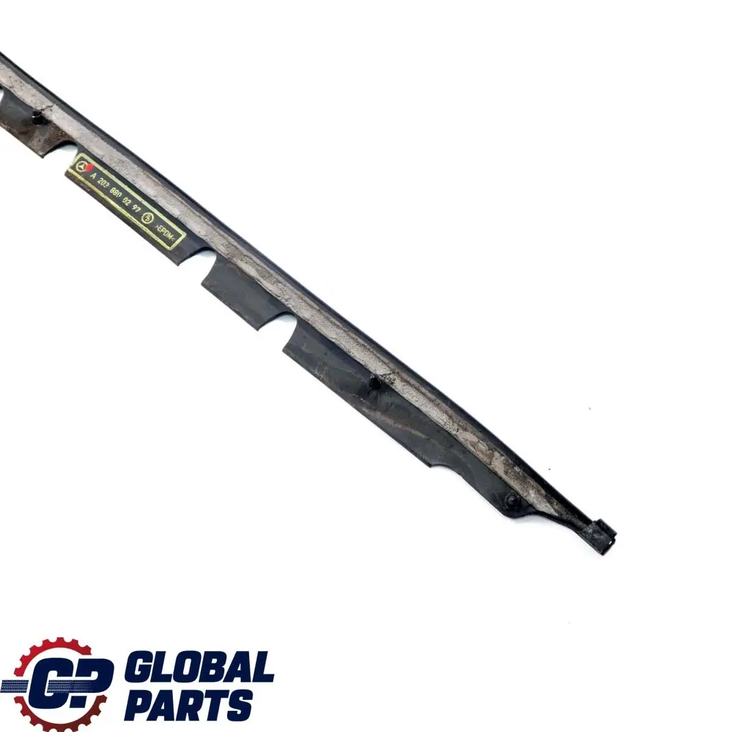 Mercedes-Benz C-Class W203 Front Right O/S Wing Panel Fender Rubber Seal Gasket to with Part number A2038800297 Mercedes-Benz C-Class W203 Front Right O/S Wing Panel Fender Rubber Seal Gasket - SKU A2038800297 - Part number A2038800297