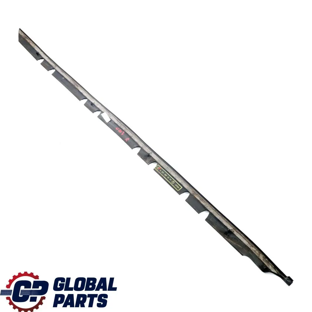  Mercedes-Benz C-Klasse W203 Seitenwand Kotflügel Gummi Dichtung Vorne Rechts - SKU A2038800297 - Teilenummer A2038800297