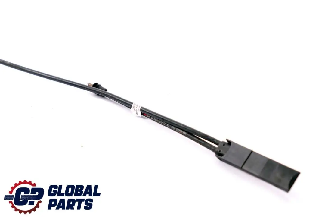 Motorhaube Motorhaubenschloss Entriegelungsseil für Mercedes W203 mit Teilenummer A2038800459 Mercedes W203 Motorhaube Motorhaubenschloss Entriegelungsseil - SKU A2038800459 - Teilenummer A2038800459