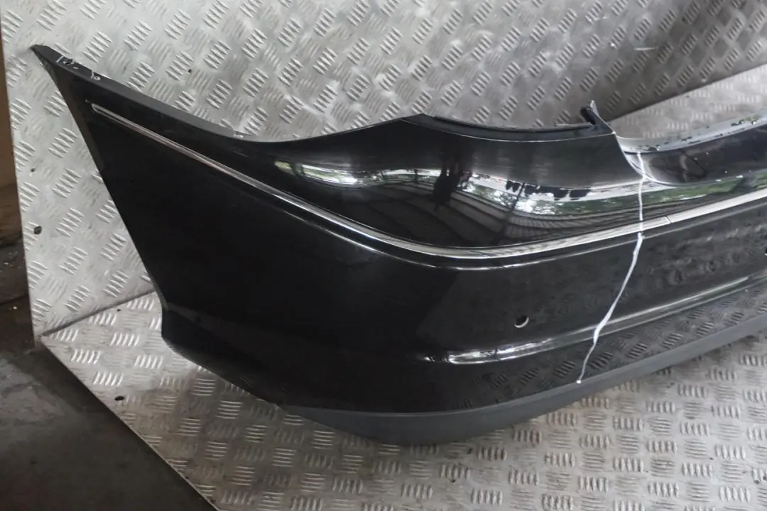 Zderzak tylny tył Black 197U do MERCEDES CLC CL203 o numerze A2038801540 MERCEDES CLC CL203 Zderzak tylny tył Black 197U - SKU A2038801540-OB - Numer Części A2038801540