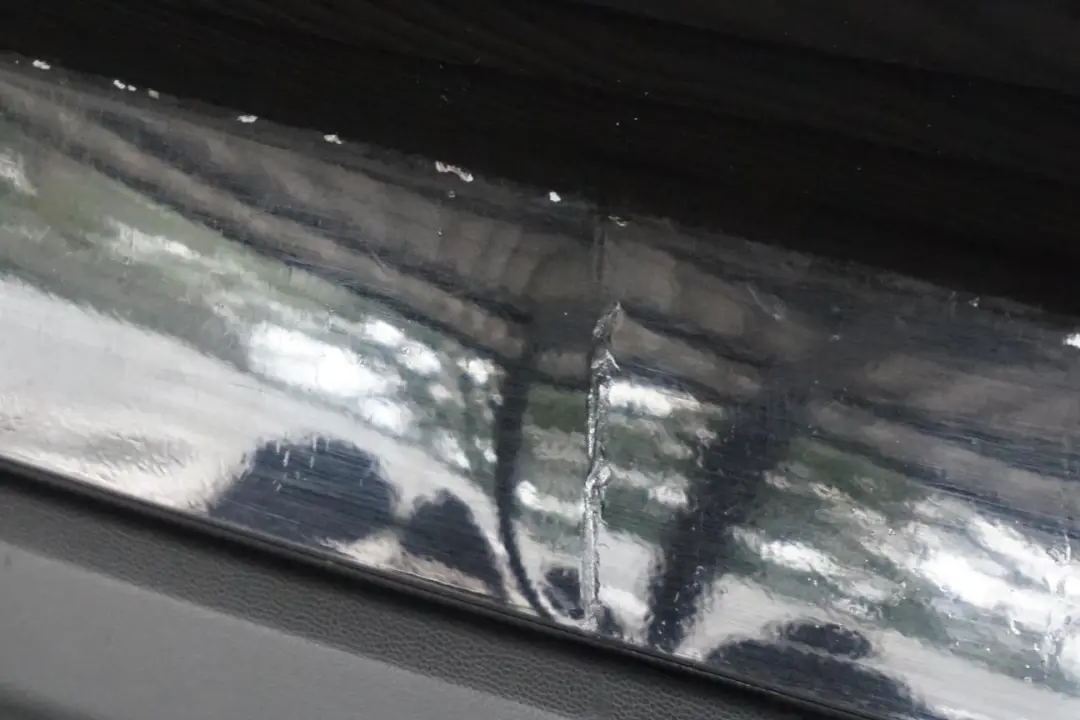 Zderzak tylny tył Black 197U do MERCEDES CLC CL203 o numerze A2038801540 MERCEDES CLC CL203 Zderzak tylny tył Black 197U - SKU A2038801540-OB - Numer Części A2038801540