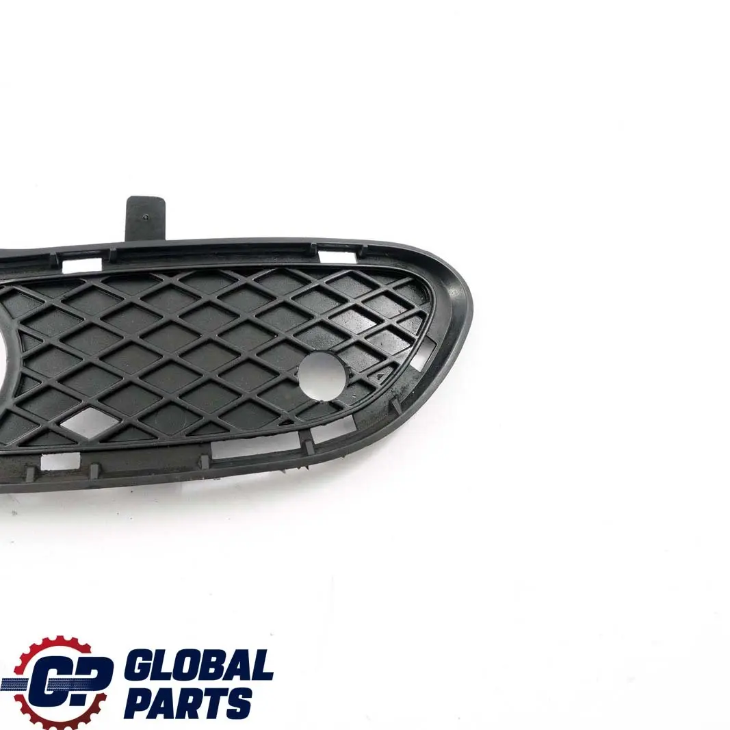 SportCoupe Paraurti anteriore sinistro N/S Griglia inferiore per Mercedes CL203 W203 con numero di parte A2038850923 Mercedes CL203 W203 SportCoupe Paraurti anteriore sinistro N/S Griglia inferiore - SKU A2038850923 - Numero di parte A2038850923