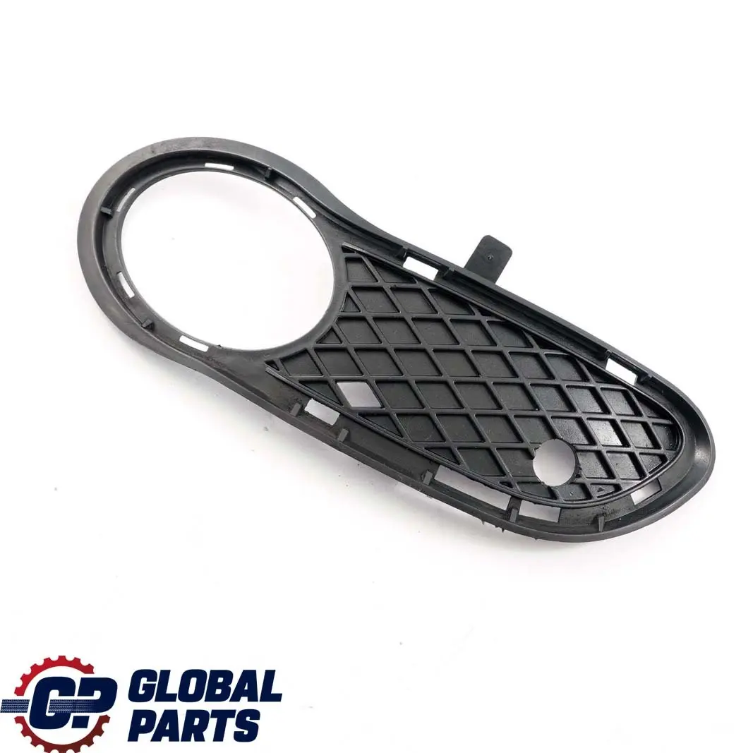 SportCoupe Paraurti anteriore sinistro N/S Griglia inferiore per Mercedes CL203 W203 con numero di parte A2038850923 Mercedes CL203 W203 SportCoupe Paraurti anteriore sinistro N/S Griglia inferiore - SKU A2038850923 - Numero di parte A2038850923