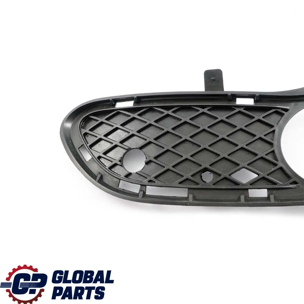 SportCoupe Paraurti anteriore destro O/S Griglia inferiore per Mercedes CL203 W203 con numero di parte A2038851023 Mercedes CL203 W203 SportCoupe Paraurti anteriore destro O/S Griglia inferiore - SKU A2038851023 - Numero di parte A2038851023