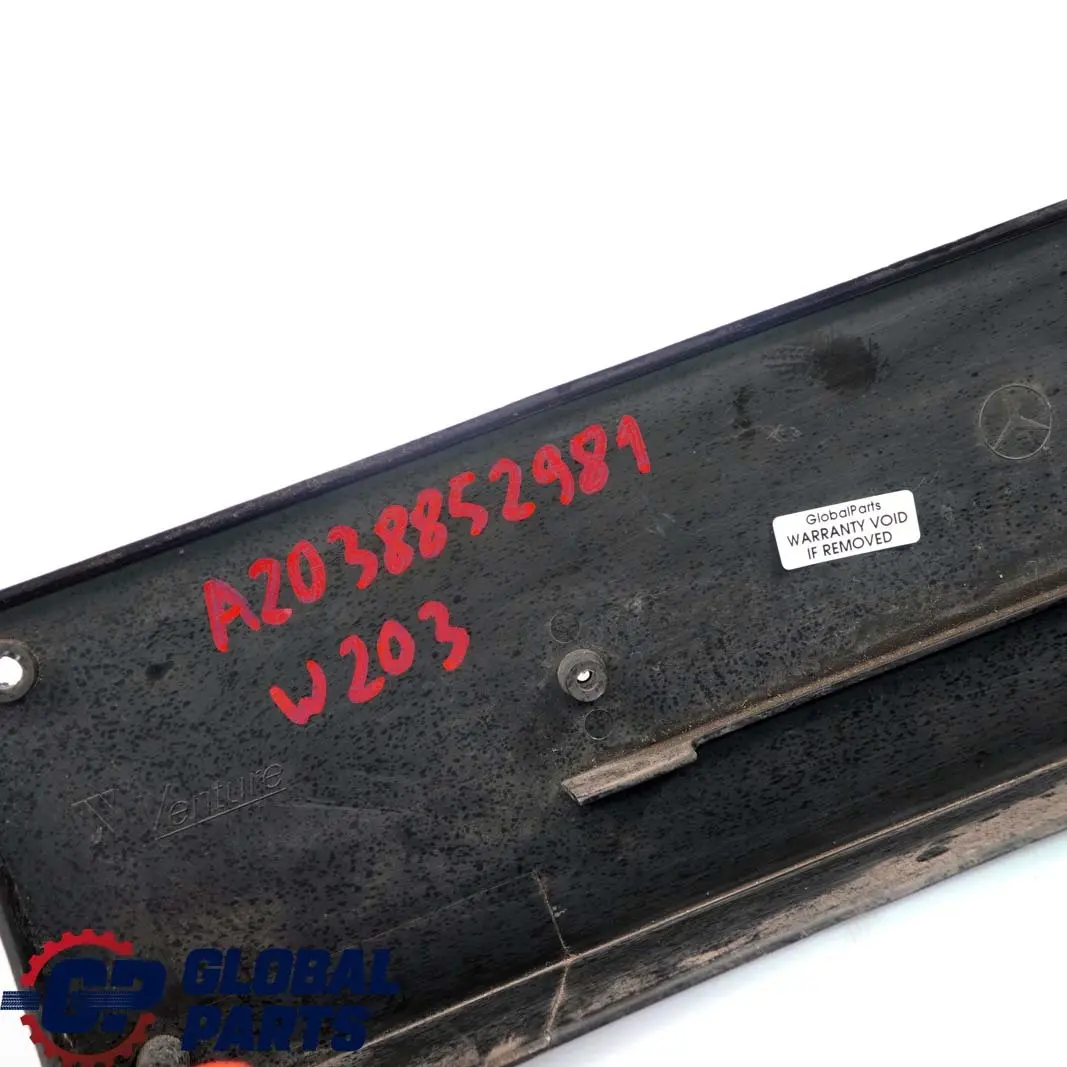 Mercedes W203 Parachoques delantero Soporte De matricula - SKU A2038852981 - Número de pieza A2038852981