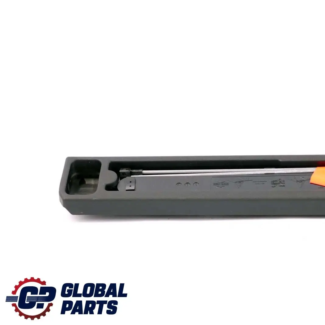 Triangulo De emergencia De advertencia De peligro para Mercedes CLC CL203 con número de pieza A2038900514 Mercedes CLC CL203 Triangulo De emergencia De advertencia De peligro - SKU A2038900514 - Número de pieza A2038900514