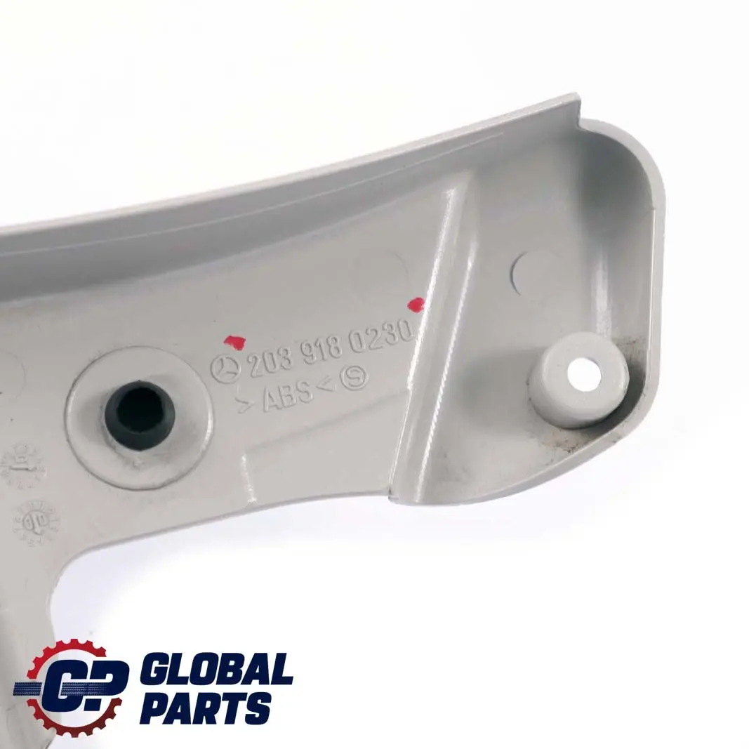 Coprisedile Anteriore Destro Trim Esterno Grigio per Mercedes C W203 con numero di parte A2039180230 Mercedes C W203 Coprisedile Anteriore Destro Trim Esterno Grigio - SKU A2039180230 - Numero di parte A2039180230