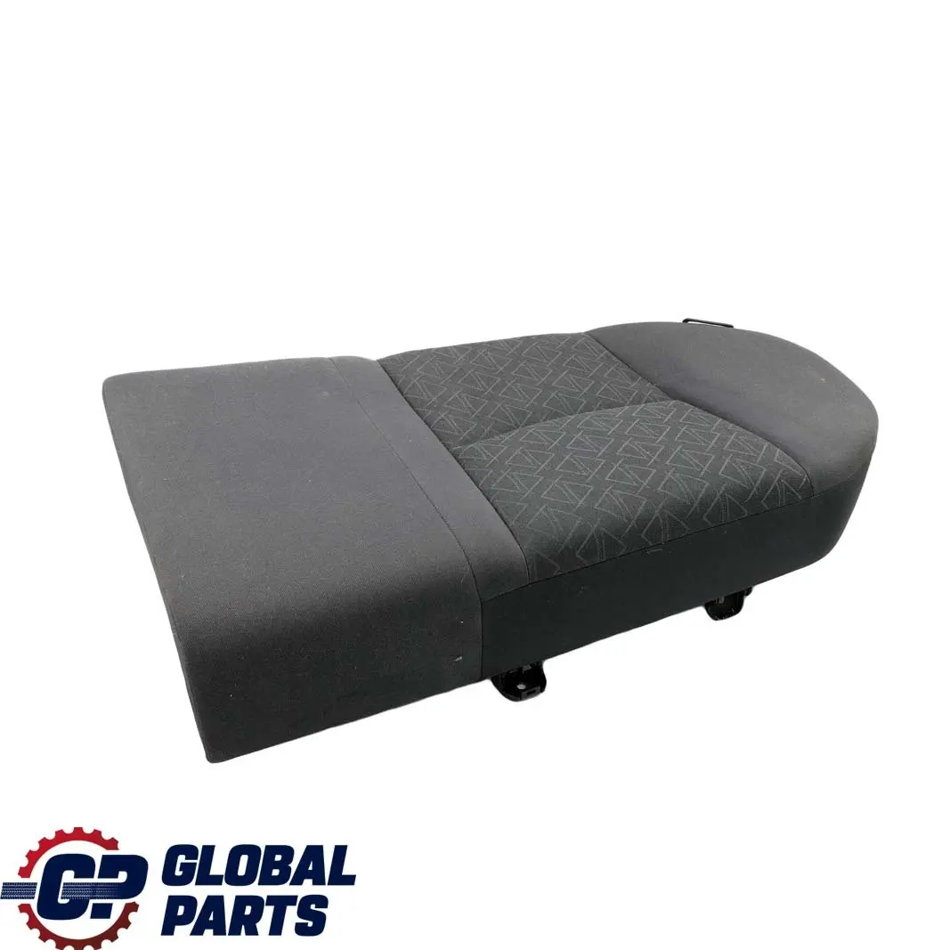 Mercedes-Benz W203 Siege Arriere Housse a Gauche Tissu Noir Anthracite pour à propos du numéro de pièce A2039203146 Mercedes-Benz W203 Siege Arriere Housse a Gauche Tissu Noir Anthracite - SKU A2039203146 - Numéro de pièce A2039203146