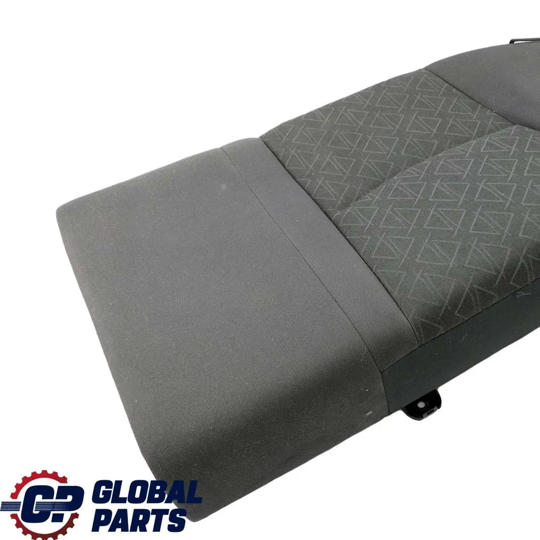 Kanapa siedzisko lewe sedan kombi do MERCEDES C W203 o numerze A2039203146 MERCEDES C W203 Kanapa siedzisko lewe sedan kombi - SKU A2039203146 - Numer Części A2039203146