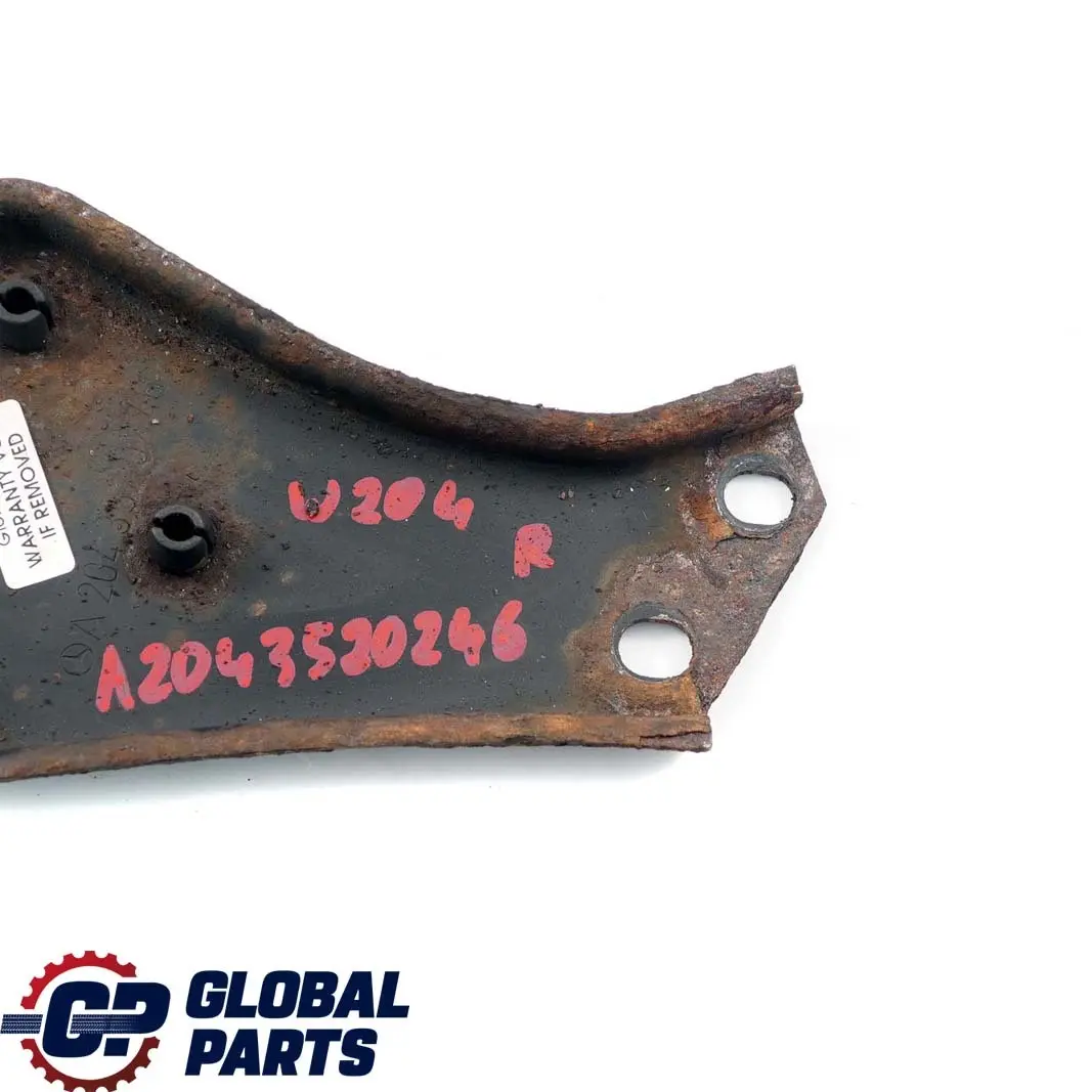 Mercedes W204 W212 Support Plaque Montage Sous-Châssis Arrière Droit - SKU A2043520246 - Numéro de pièce A2043520246