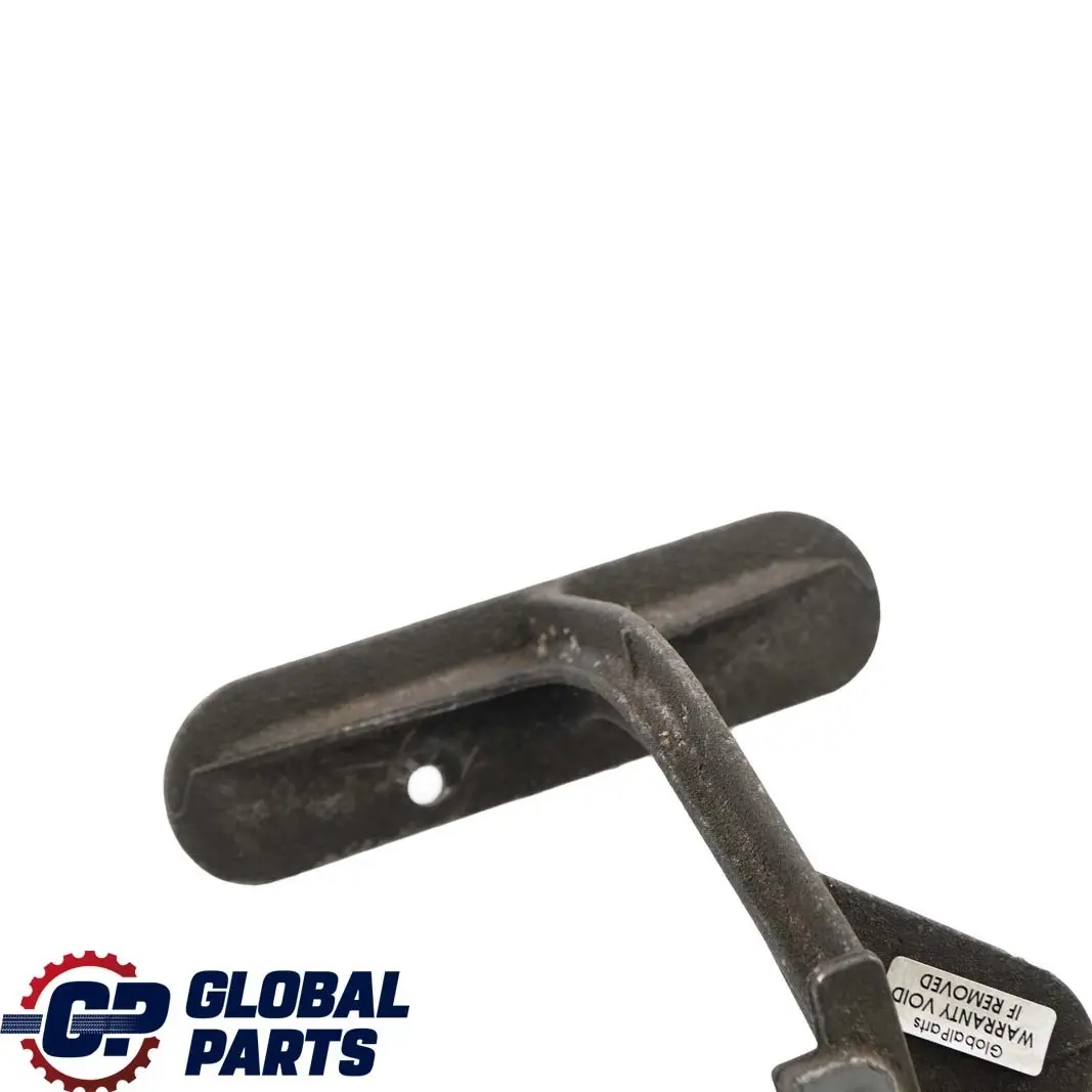  Mercedes-Benz W204 ABS Soporte de montaje de la bomba de freno - SKU A2044310240 - Número de pieza A2044310240