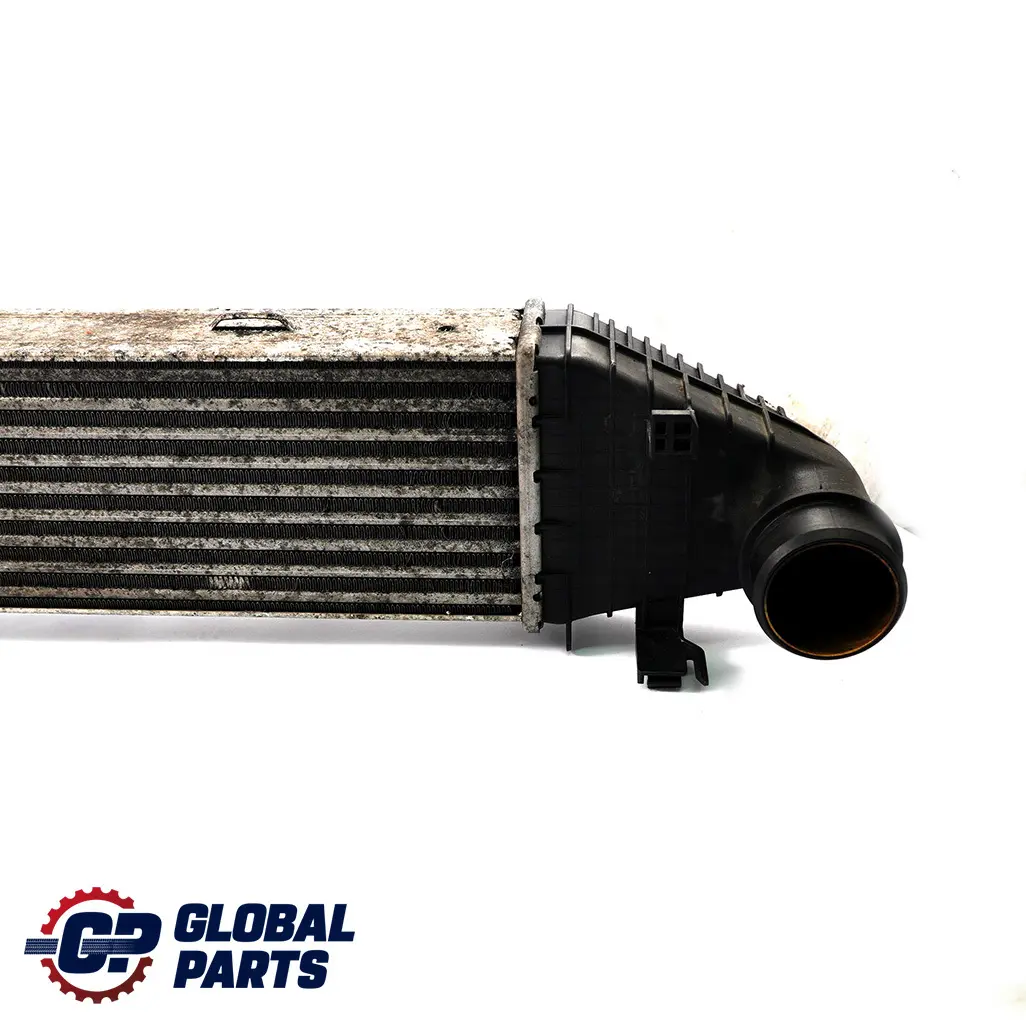 Refroidisseur d'air de charge Radiateur Diesel pour Mercedes W204 à propos du numéro de pièce A2045000300 Mercedes W204 Refroidisseur d'air de charge Radiateur Diesel - SKU A2045000300 - Numéro de pièce A2045000300