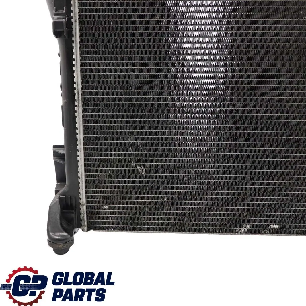 Mercedes W204 W207 W212 Radiador De refrigeracion De aire del motor - SKU A2045004303 - Número de pieza A2045004303
