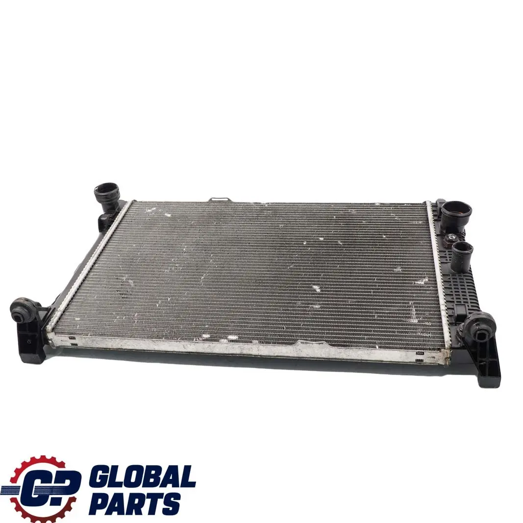 Mercedes W204 W207 W212 Radiador De refrigeracion De aire del motor - SKU A2045004303 - Número de pieza A2045004303