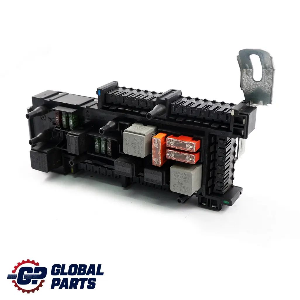 Mercedes W204 Caja De Fusibles Relé Unidad Módulo Eléctrico SAM - SKU A2045453901 - Número de pieza A2045453901