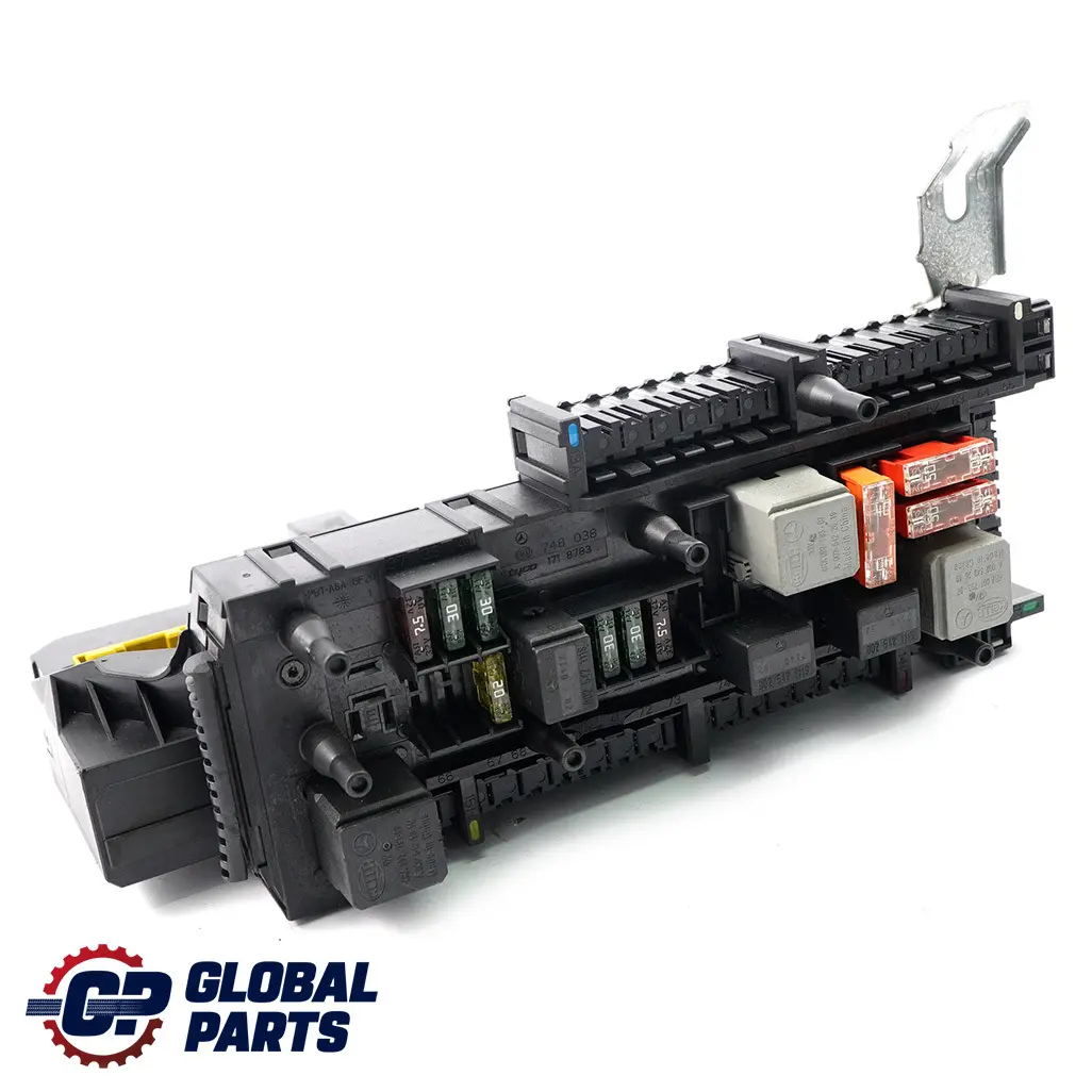 Mercedes W204 Caja De Fusibles Relé Unidad Módulo Eléctrico SAM - SKU A2045453901 - Número de pieza A2045453901