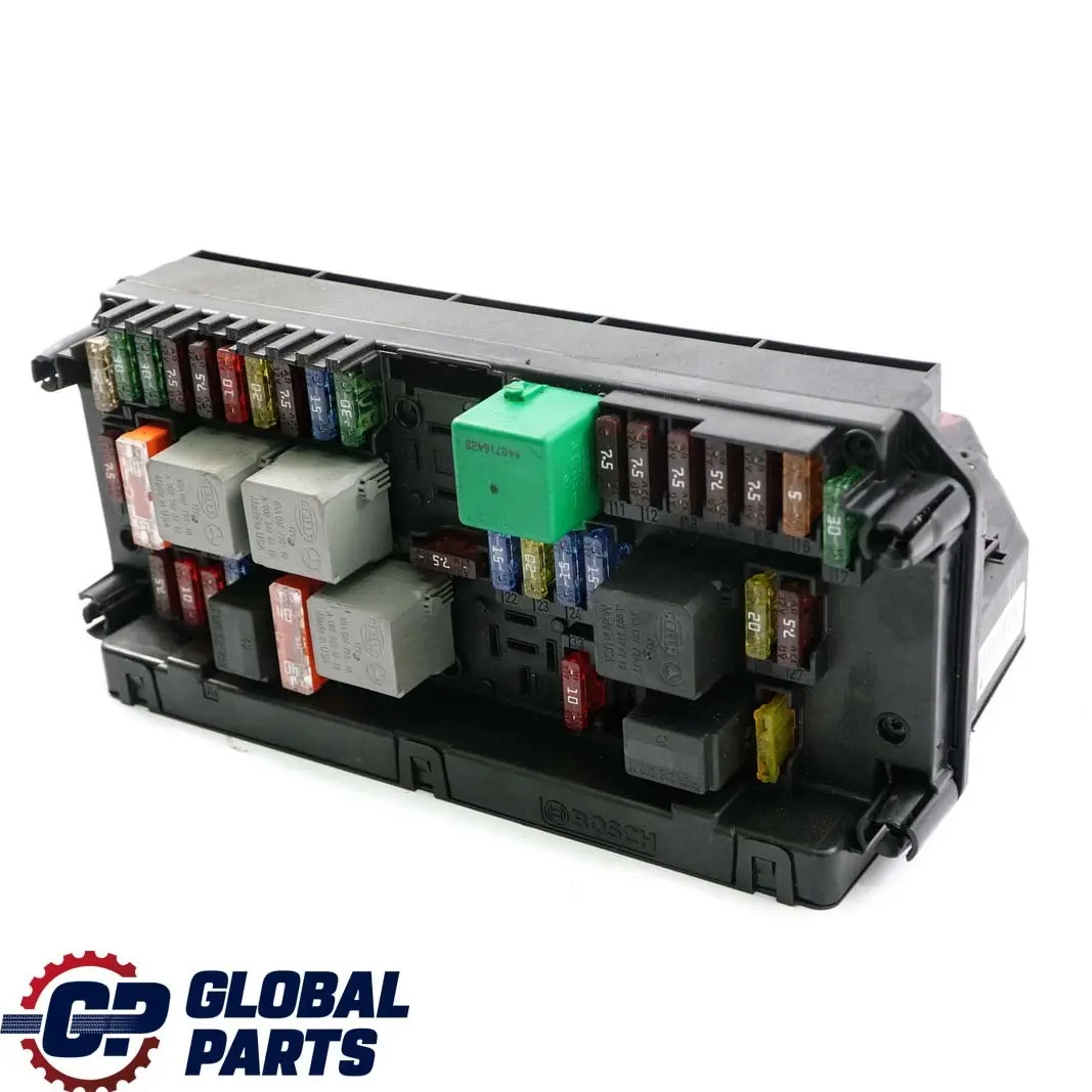 Mercedes W204 Sicherungskasten Relais Steuergerät Elektromodul SAM A2045454501 - SKU A2045454701 - Teilenummer A2045454701