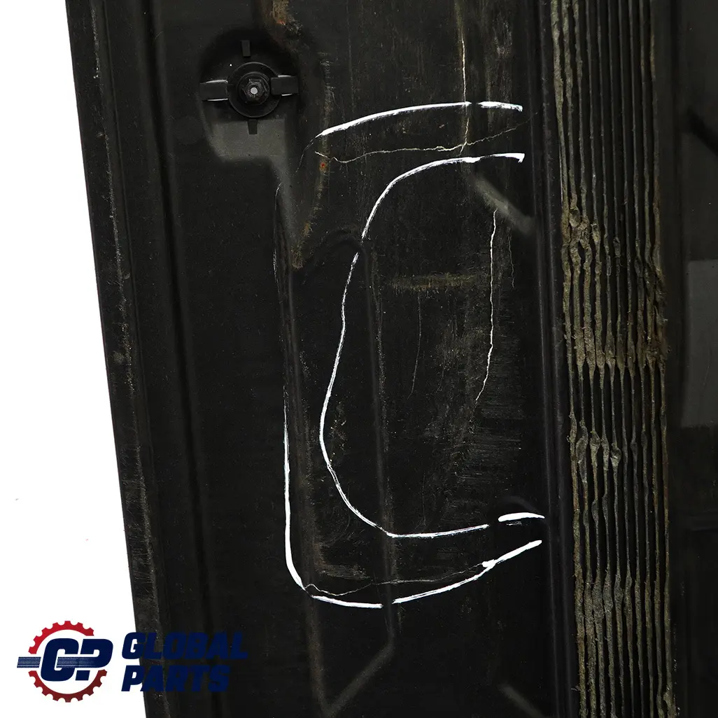  Mercedes-Benz W204 Protection Anti-encastrement Blindage Droite - SKU A2046100808 - Numéro de pièce A2046100808