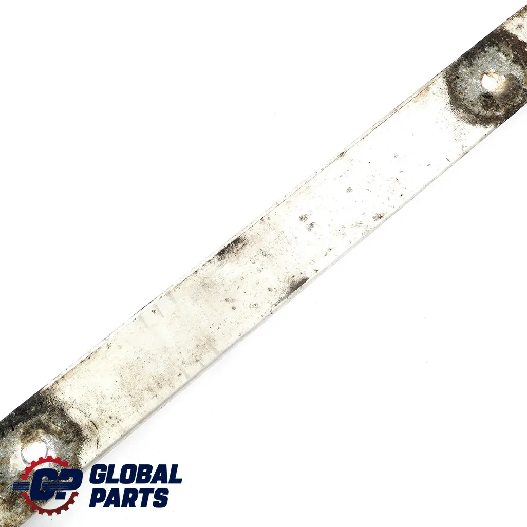 Mercedes-Benz C E Classe W204 W207 Scarico Tunnel Rigide Supporto per con numero di parte A2046190325 Mercedes-Benz C E Classe W204 W207 Scarico Tunnel Rigide Supporto - SKU A2046190325 - Numero di parte A2046190325