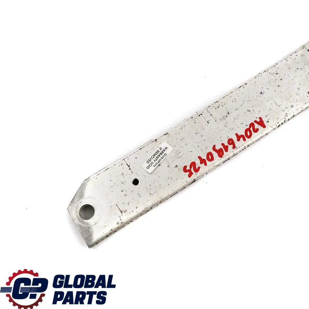 W207 Supporto supporto puntone irrigidimento scarico per Mercedes C E W204 con numero di parte A2046190425 Mercedes C E W204 W207 Supporto supporto puntone irrigidimento scarico - SKU A2046190425 - Numero di parte A2046190425