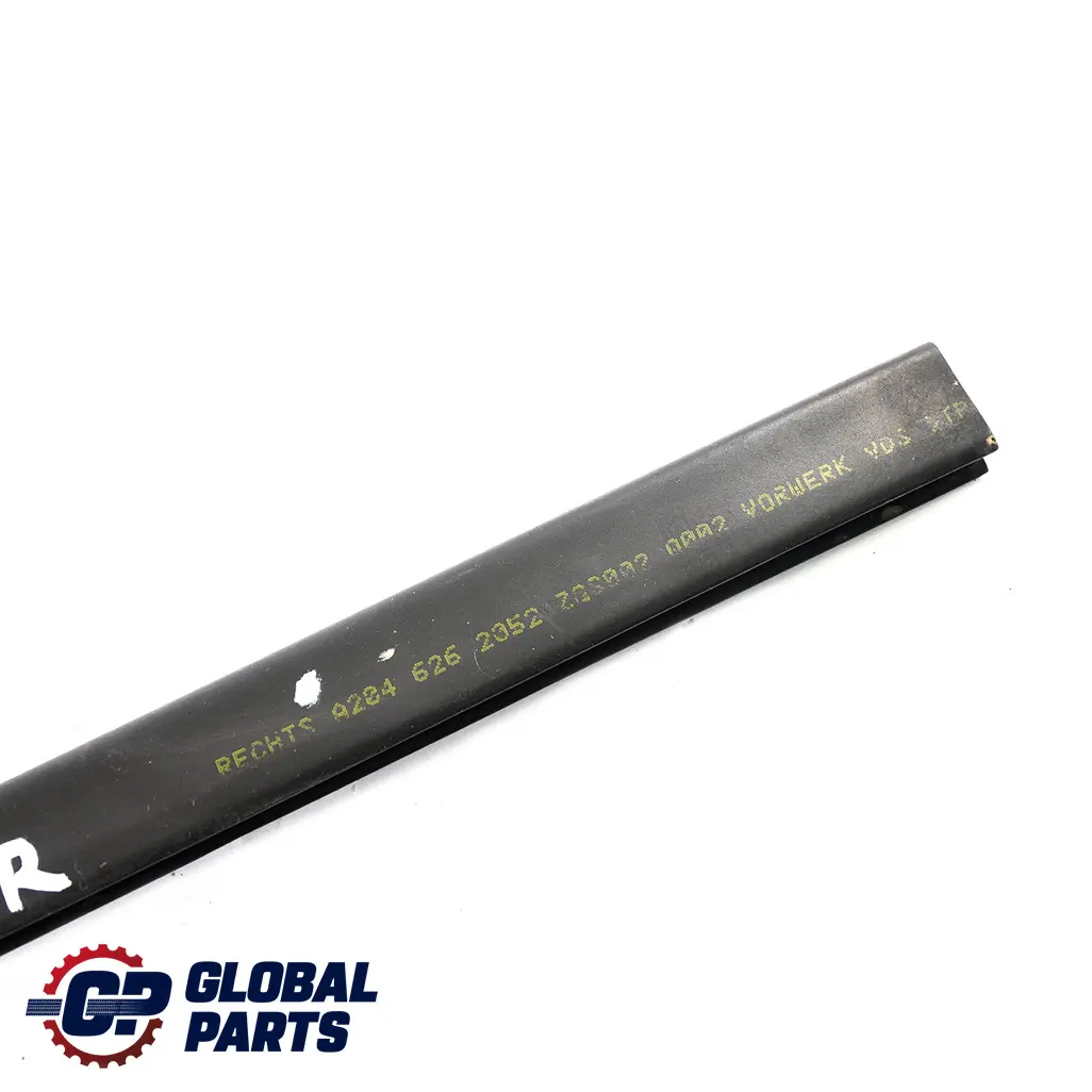 Mercedes-Benz C W204 Sello Derecho Superior Portallantas Subchasis Delantero para con número de pieza A2046262052 Mercedes-Benz C W204 Sello Derecho Superior Portallantas Subchasis Delantero - SKU A2046262052 - Número de pieza A2046262052