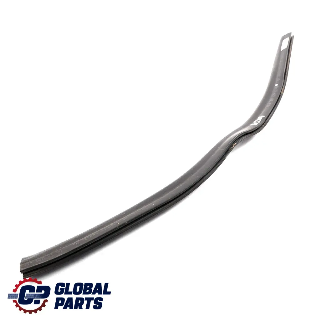 Mercedes W204 Partition Moteur Avant Joint Caoutchouc - SKU A2046280198 - Numéro de pièce A2046280198