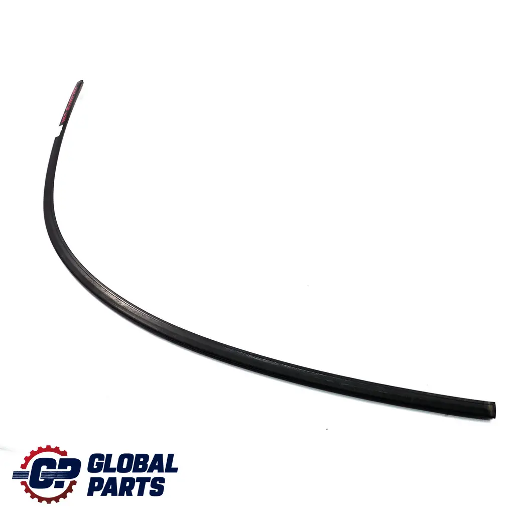 Mercedes Benz Classe C W204 Copertura Parabrezza Sopra Guarnizione - SKU A2046710620 - Numero di parte A2046710620