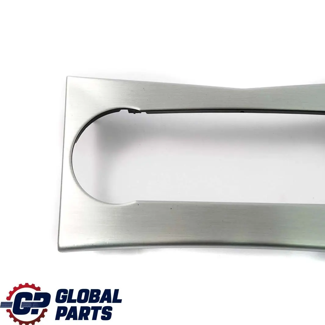 Mercedes-Benz W204 Console Bedienfeldrahmen AluMiniu - SKU A2046800490 - Numéro de pièce A2046800490