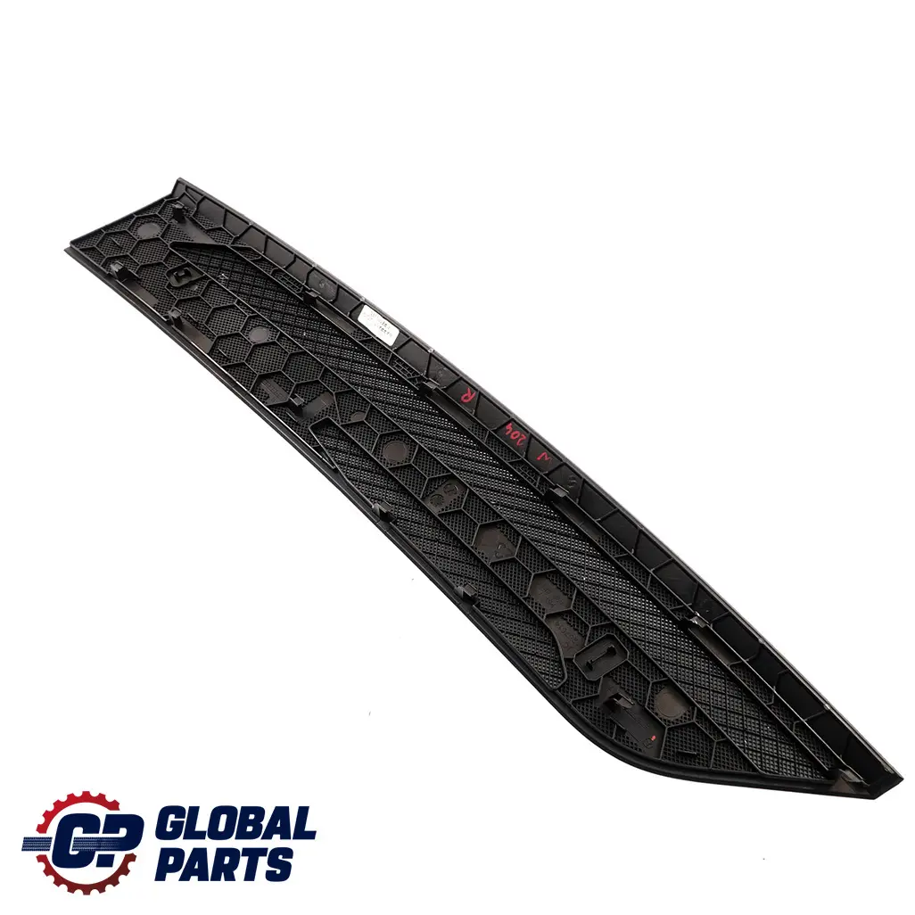 MERCEDES W204 Prawa Kratka Maskownica Konsoli - SKU A2046801807 - Numer Części A2046801807