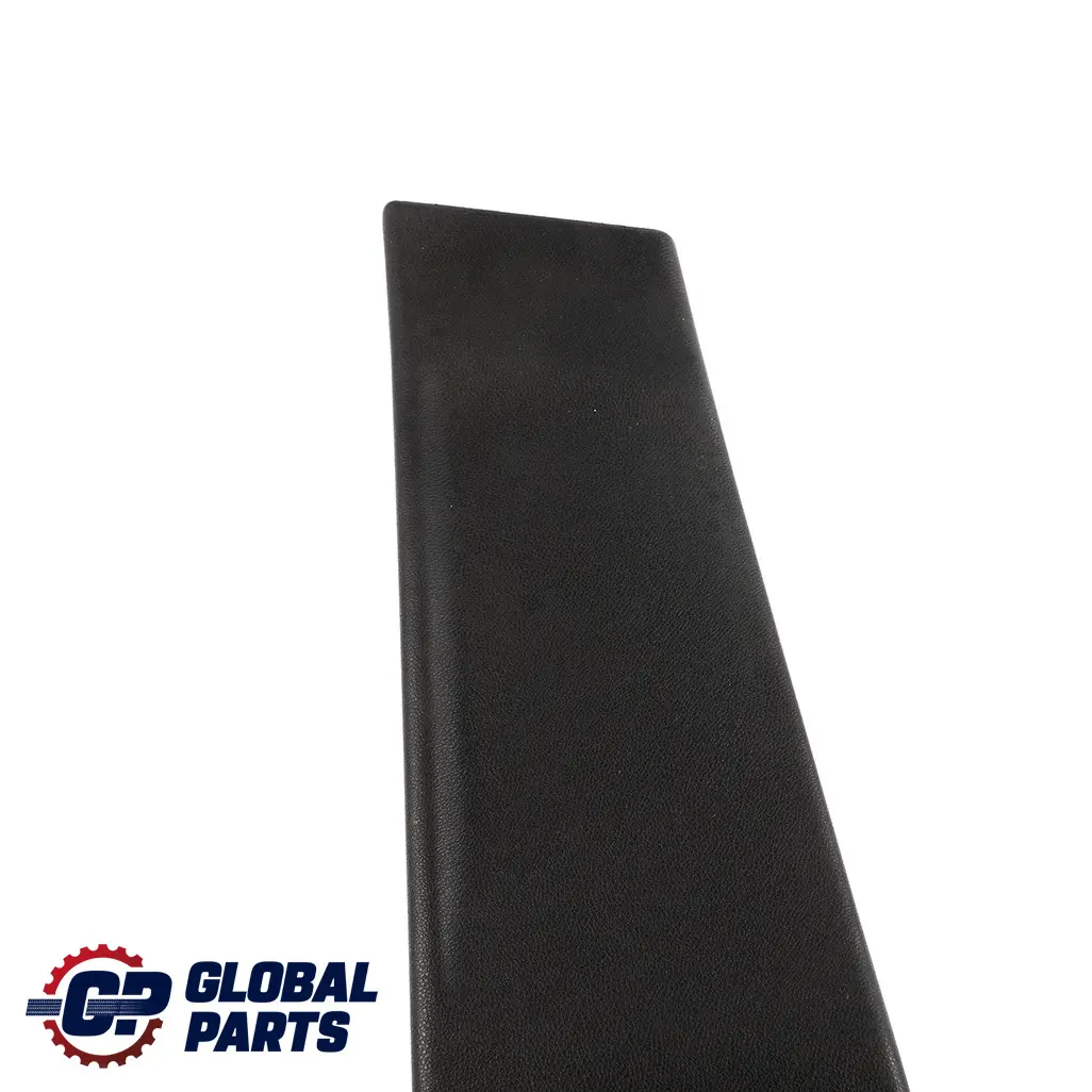 Embellecedor Pilar B Inferior Izquierdo para Mercedes W204 con número de pieza A2046900525 Mercedes W204 Embellecedor Pilar B Inferior Izquierdo - SKU A2046900525 - Número de pieza A2046900525