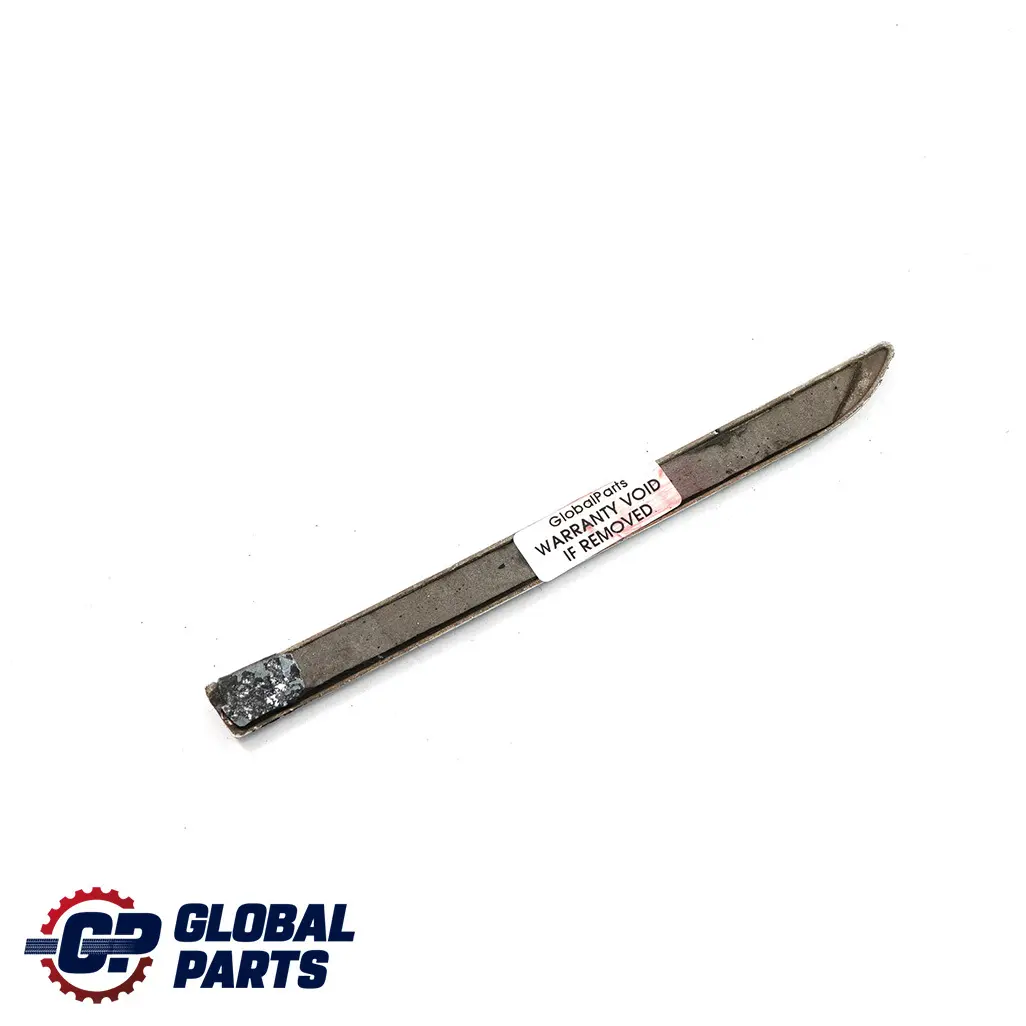 Mercedes-Benz C-Class W204 Front Right Fender Trim Strip Finisher Chorme to with Part number A2046903262 Mercedes-Benz C-Class W204 Front Right Fender Trim Strip Finisher Chorme - SKU A2046903262 - Part number A2046903262