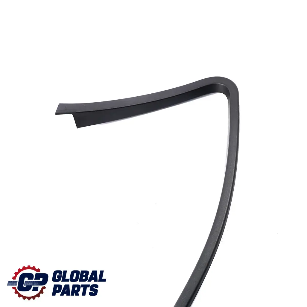 Anteriore Sinistra N/S Telaio Finestra Porta Coprire per Mercedes C W204 con numero di parte A2047250171 Mercedes C W204 Anteriore Sinistra N/S Telaio Finestra Porta Coprire - SKU A2047250171 - Numero di parte A2047250171