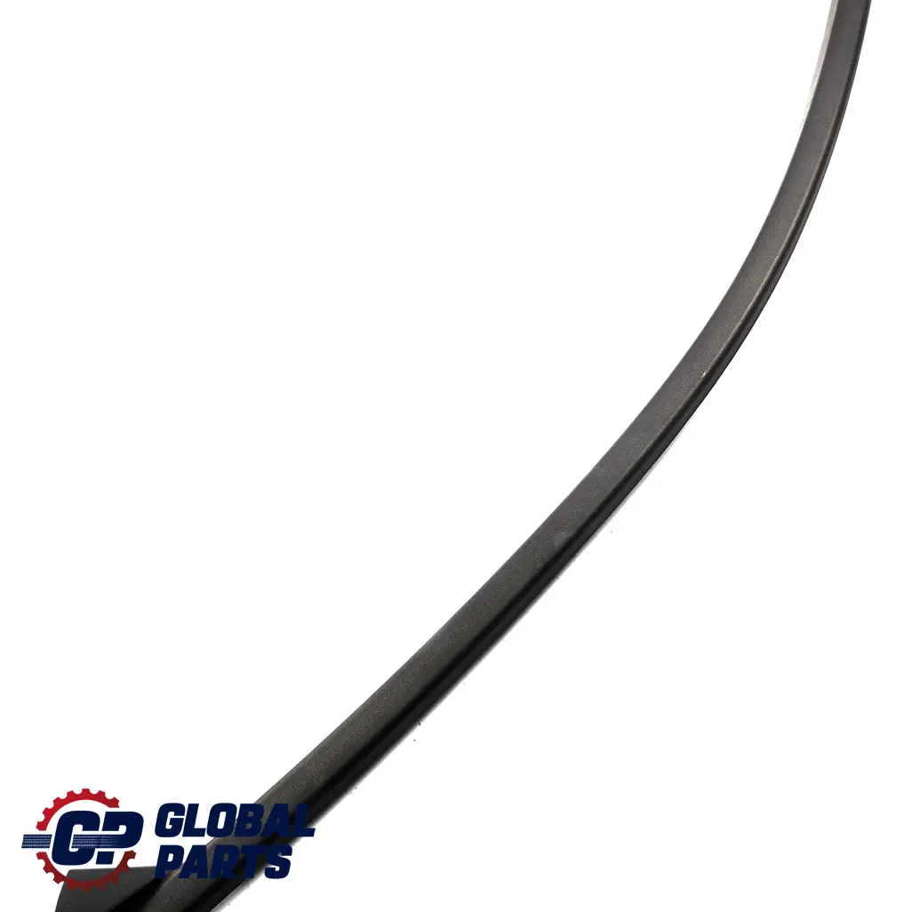 Anteriore Sinistra N/S Telaio Finestra Porta Coprire per Mercedes C W204 con numero di parte A2047250171 Mercedes C W204 Anteriore Sinistra N/S Telaio Finestra Porta Coprire - SKU A2047250171 - Numero di parte A2047250171